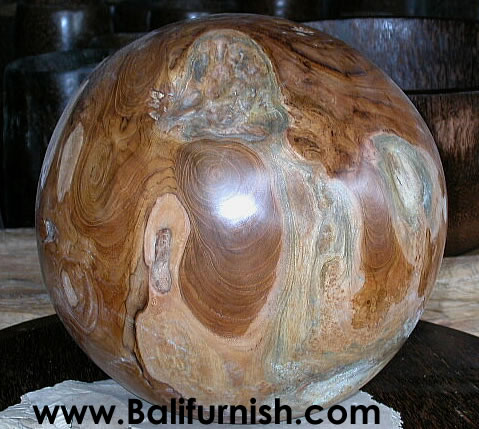 Large Wooden Balls