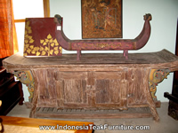 Reclaimed furniture Indonesia
