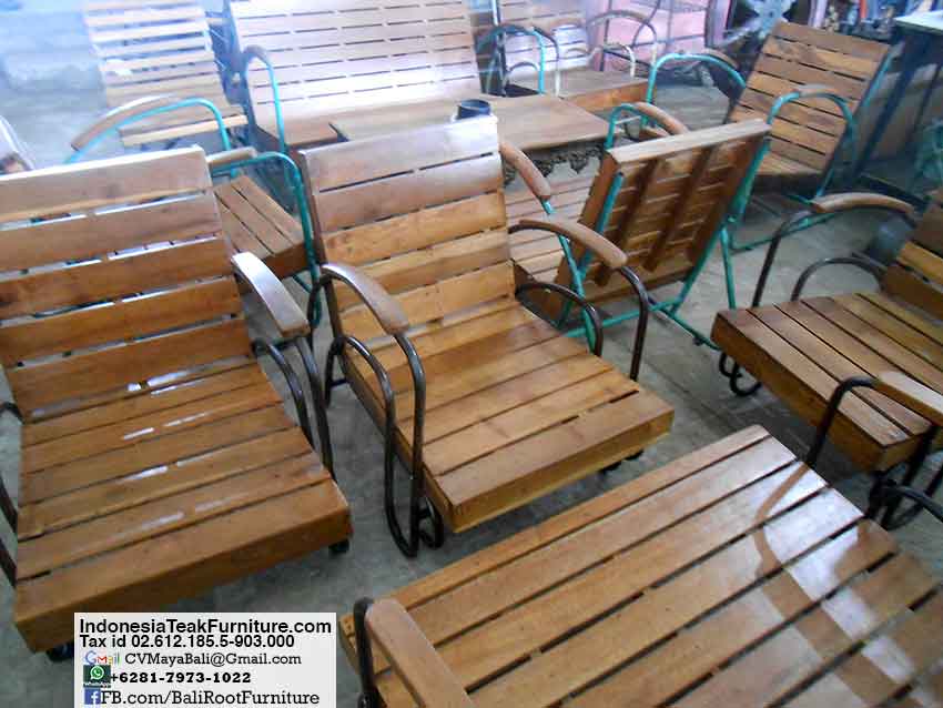 Itf3-2 Iron And Wood Furniture Set Bali Indonesia