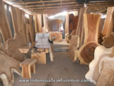 Dining Table Suar Wood Bali 