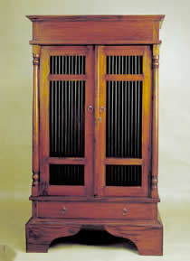 MAHOGANY WOOD FURNITURE SUPPLIER