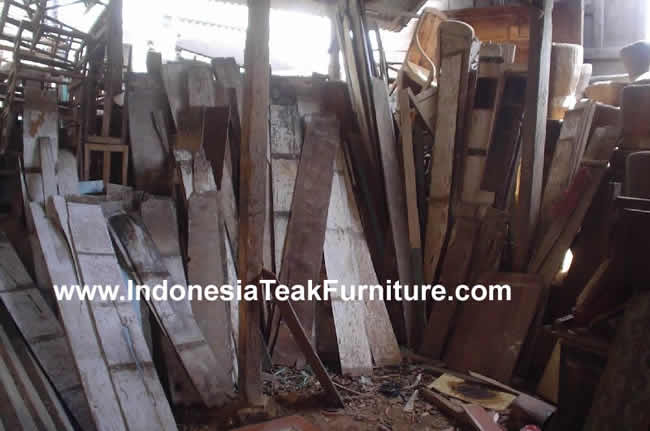 RECLAIMED TEAK GARDEN BENCH